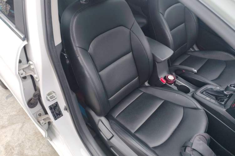 Used Hyundai Elantra 2018 1.4T Dual-Clutch Xuan Dong · Dynamic Edition
