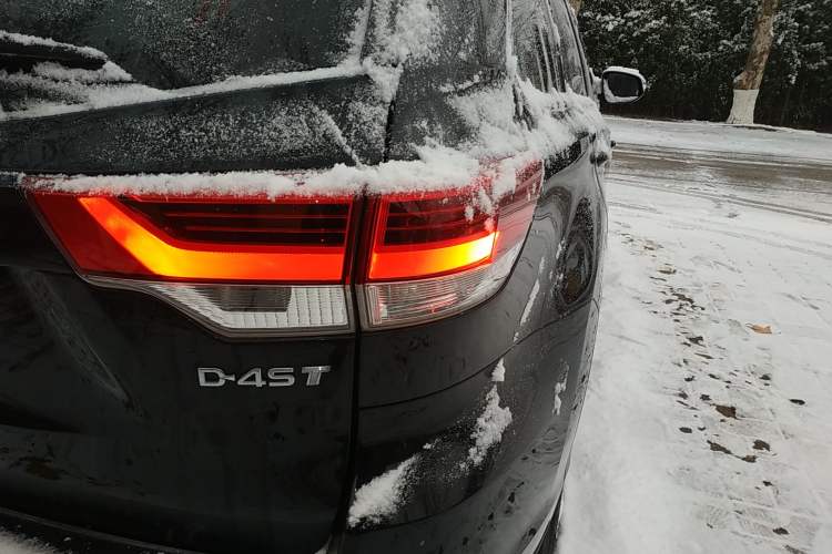 Used Toyota Highlander 2018 2.0T Two-Wheel Drive Elite Edition 7 Seats China VI Standard