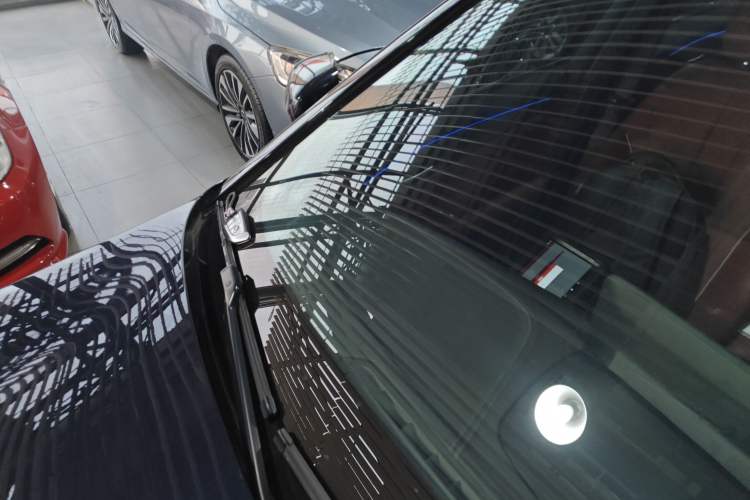 Used BMW 5 Series 2023 530Li Leading Model M Sport Package
