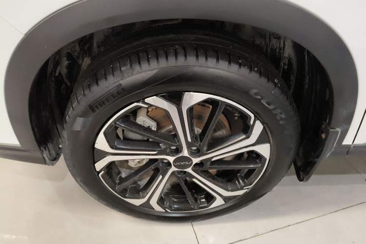 Used Dongfeng Aeolus Huge 2022 Mach Power 1.5T Dare-to-Love Edition