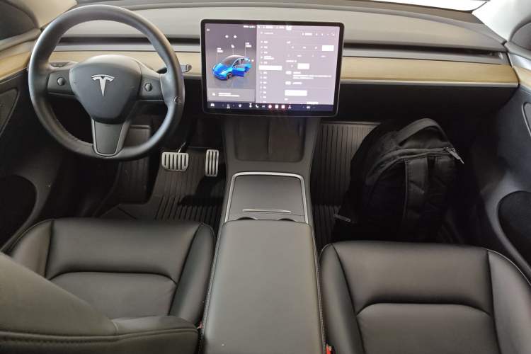 Used Tesla Model Y 2022 Performance High-Performance All-Wheel-Drive Version
