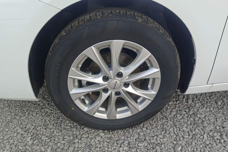 Used Roewe i5 2026 Model 1.5L CVT Luxury Edition
