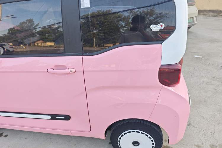 Used Chery QQ Ice Cream 2022 Taohuanxi Fragrant Peach Model
