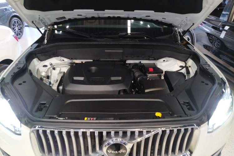 Used Volvo XC90 2020 Facelifted T6 Zhiyi Luxury 7-Seater
