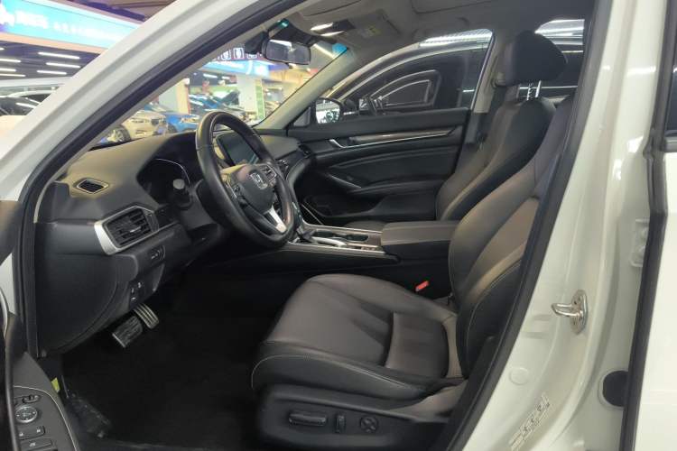 Used Honda Accord 2022 260TURBO Phantom Night · Prestige Edition