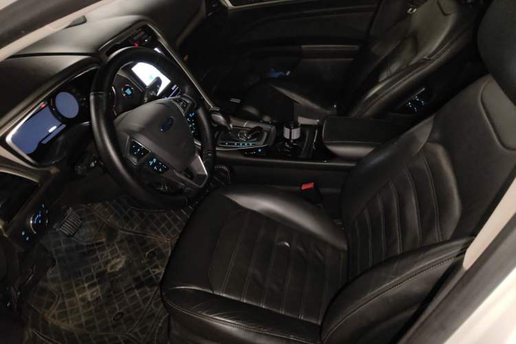 Used Ford Mondeo 2013 2.0L GTDi240 Flagship Edition