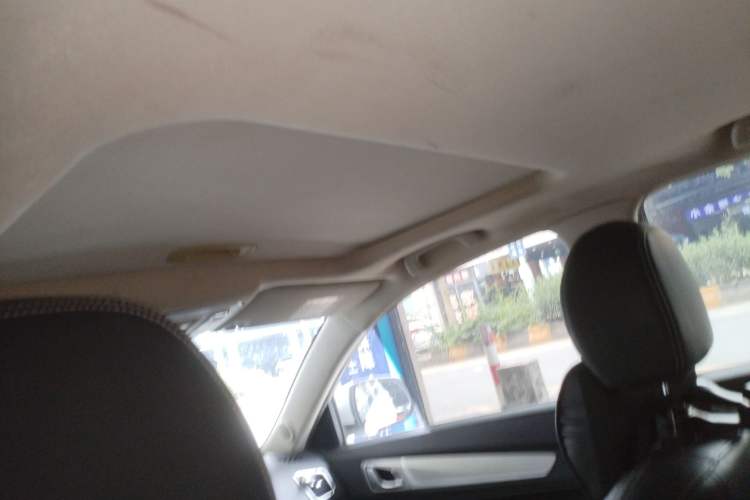 Used Geely Auto Vision X6 2018 1.8L Manual 4G Connect Luxury Edition
