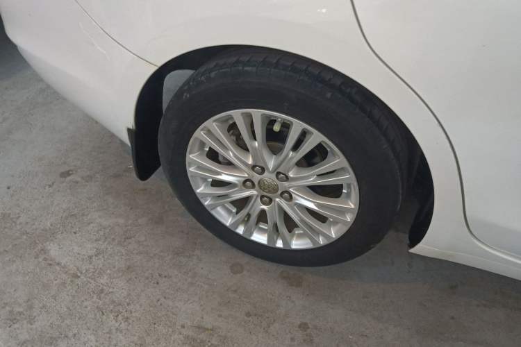 Used Buick GT 2017 15N Automatic Elite Version
