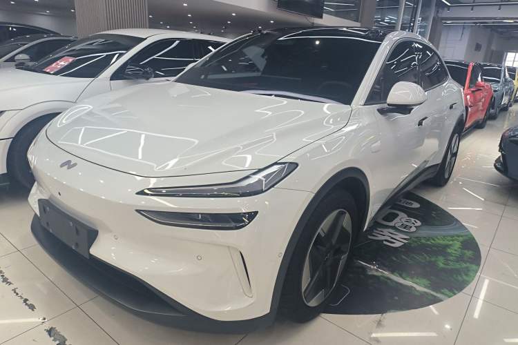 Used ONVO L60 2024 60 kWh Rear-Drive Version