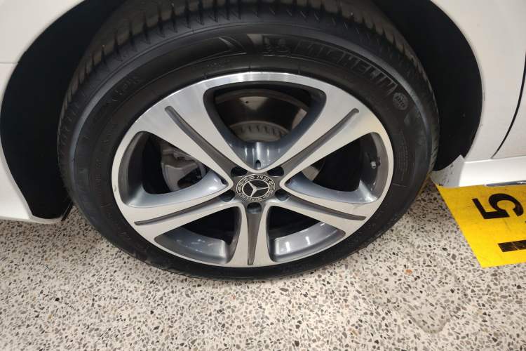 Used Mercedes-Benz E-Class 2019 E 200 L Sport Edition