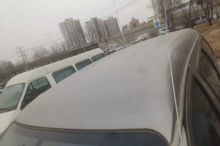 Used FORTHING Lingzhi 2023 M5L 1.6L Base Model 5 Seats
