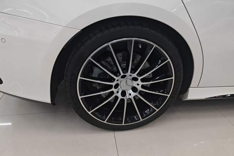 Used Mercedes-Benz A-AMG 2020 AMG A 35 L 4MATIC
