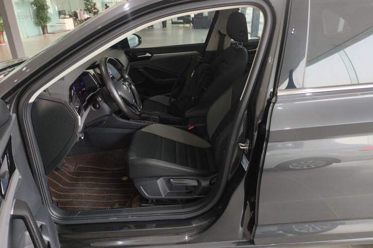 Used Volkswagen Sagitar 2021 200TSI DSG Excellence Edition
