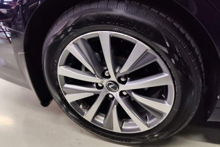 Used Lexus ES 2020 200 Luxury Edition
