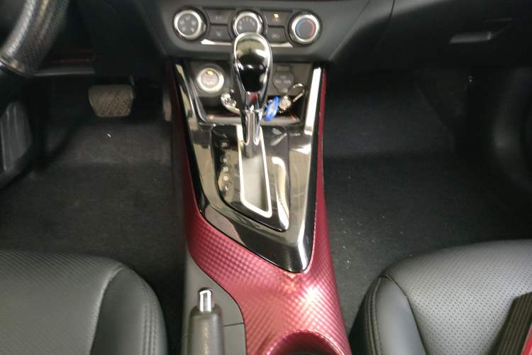 Used Nissan Lannia 2016 1.6L CVT Smart Cool Edition
