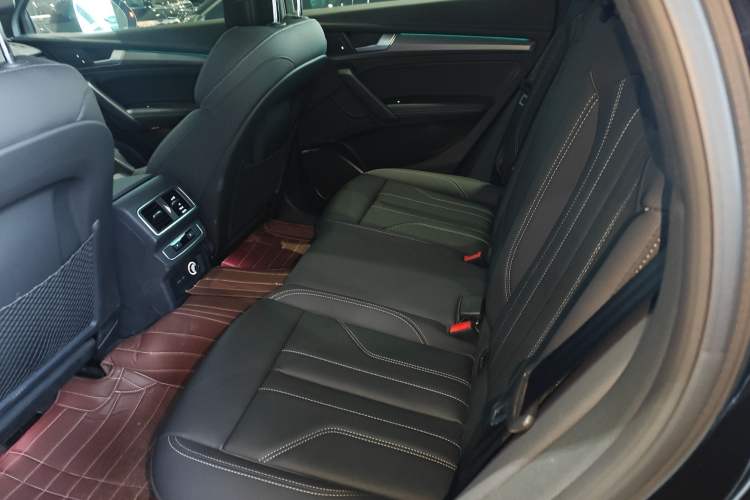 Used Audi Q5L 2023 40T Luxury Dynamic Model
