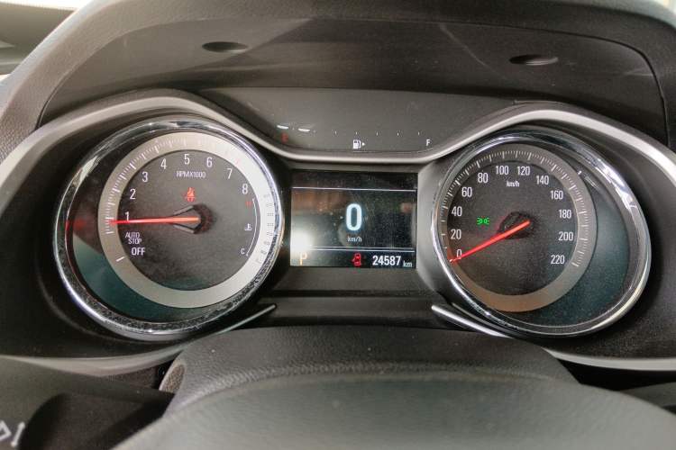 Used Chevrolet Orlando 2019 Redline 530T Automatic Luxury Edition (5-seat model) – China VI Standard
