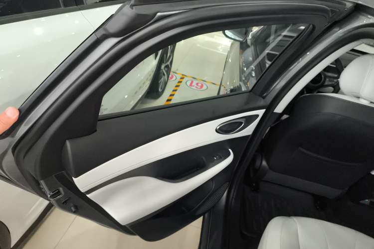 Used BYD Seal 05 DM-i 2025 DM-i Smart Drive 55KM Luxury Model
