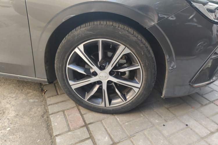 Used Geely Auto Emgrand 2022 4th Generation 1.5L CVT Luxury Model
