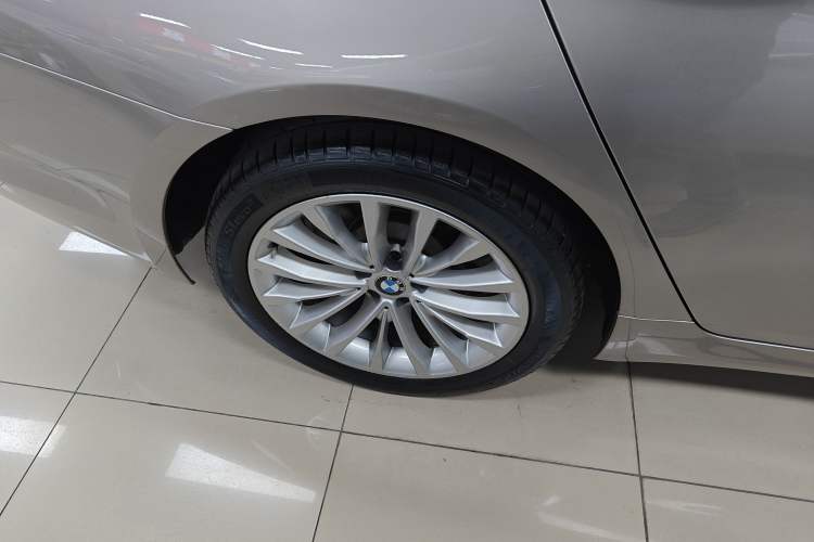 Used BMW 5 Series 2019 530Li Leading Model Luxury Package