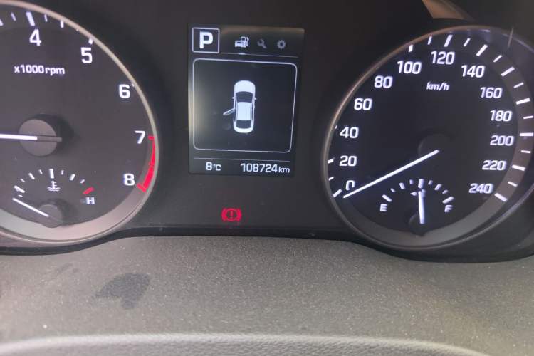 Used Hyundai Elantra 2016 1.6L Automatic ZhiXuan – Elite Version
