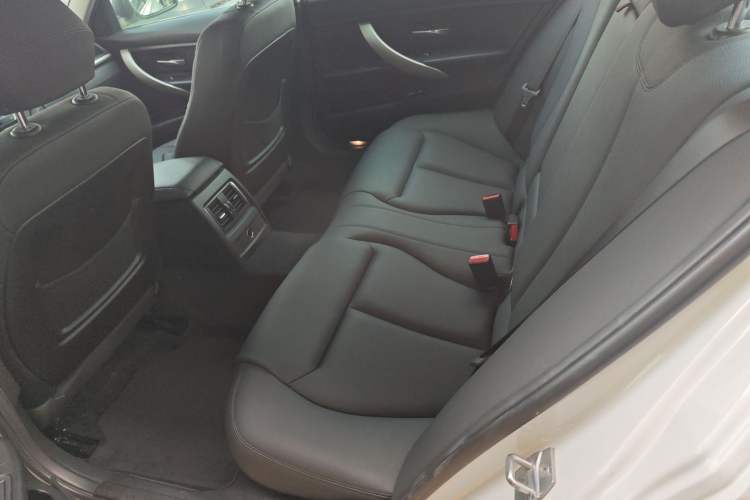 Used BMW 3 Series 2016 320Li Fashion Model
