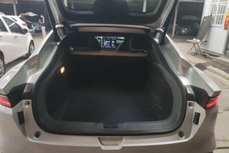 Used  eπ007 2024 530 Pro Version
