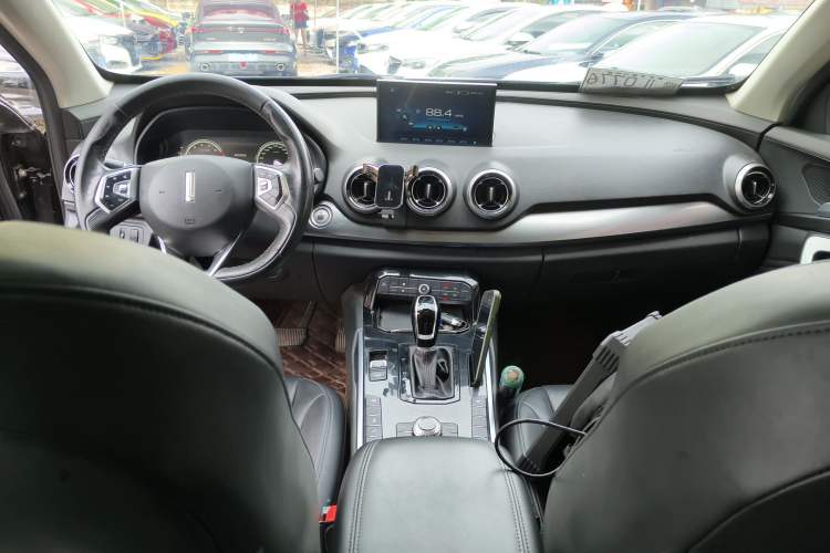 Used Wey VV7 2017 2.0T Luxury Model
