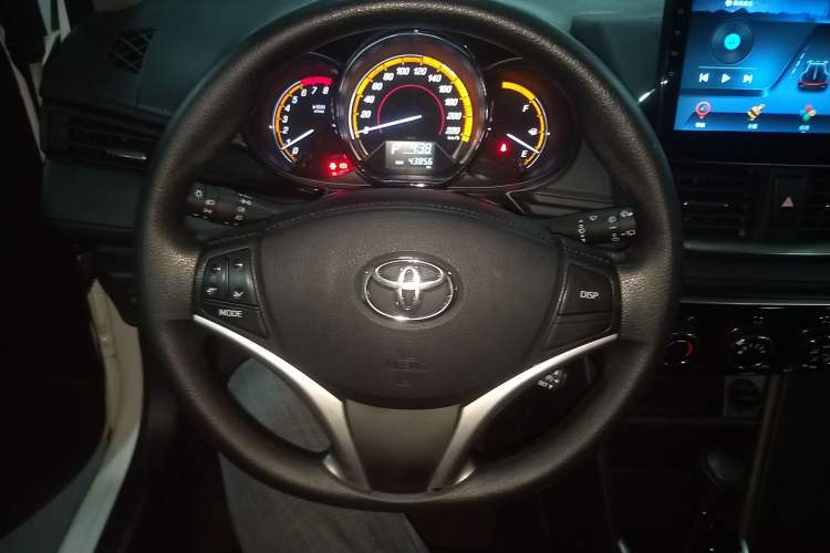 Used Toyota YARiS L 2022 X-Trail 1.5L CVT Luxury PLUS Edition