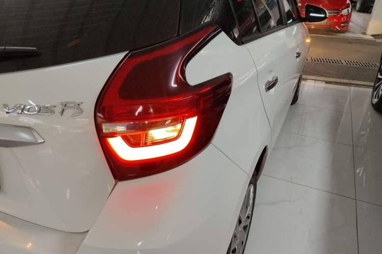 Used Toyota Vios FS 2022 1.5L 20th Anniversary Edition