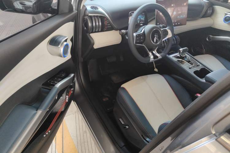 Used BYD Yuan PLUS 2022 510KM Flagship PLUS
