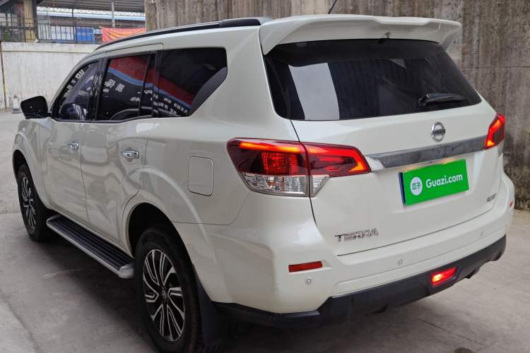 Used Nissan Terra 2018 2.5L Automatic 2WD Smart Enjoyment Version
