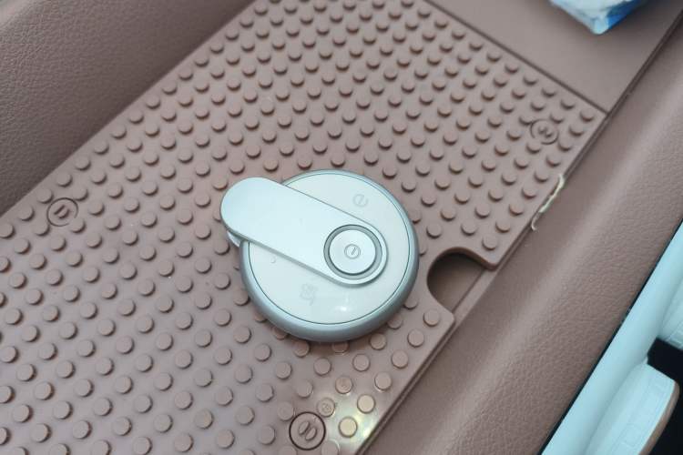 Used Bestune Pony 2026 222km Colorful Horse