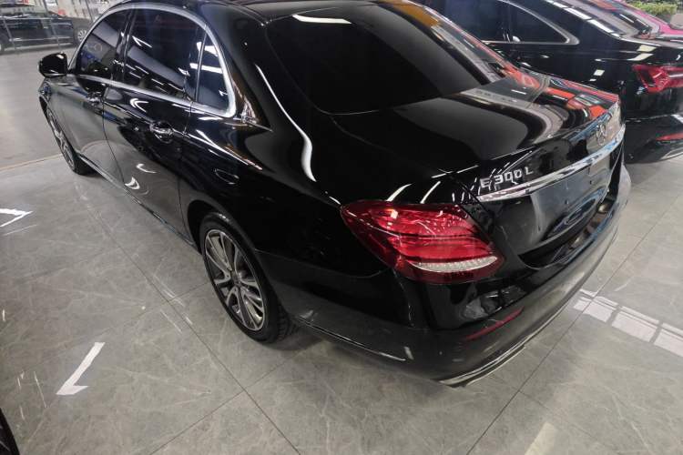 Used Mercedes-Benz E-Class 2020 Facelift E 260 L

