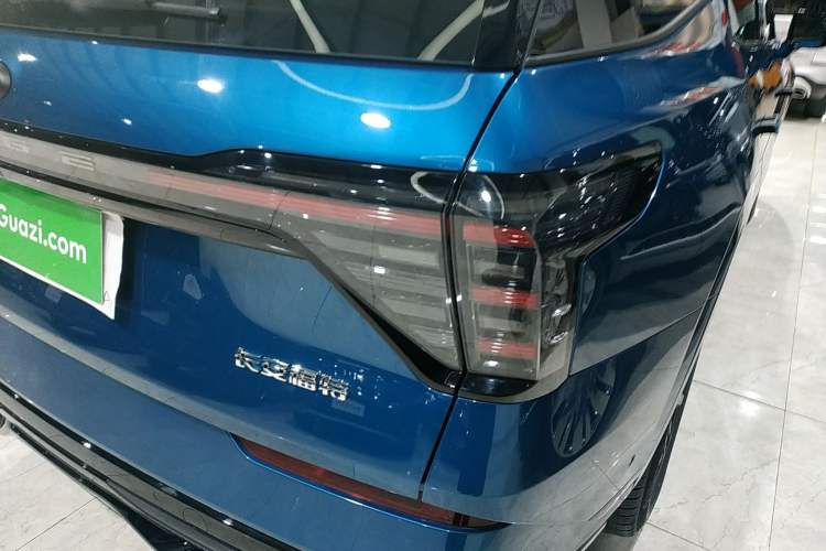 Used Ford Edge 2023 Ford Explorer L 2.0T EcoBoost E-Hybrid Four-Wheel Drive 7-Seater ST-Line
