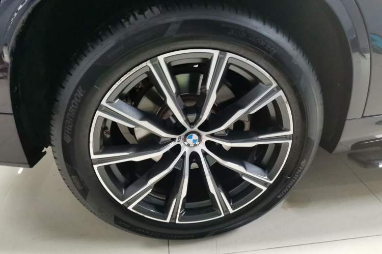 Used BMW X5 2022 Restyled xDrive 30Li M Sport Package
