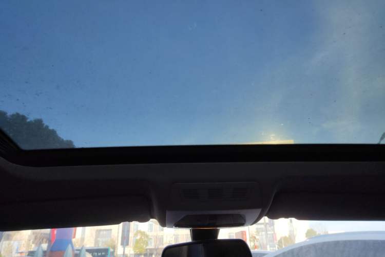 Used BMW 5 Series 2014 525Li Luxury Design Package