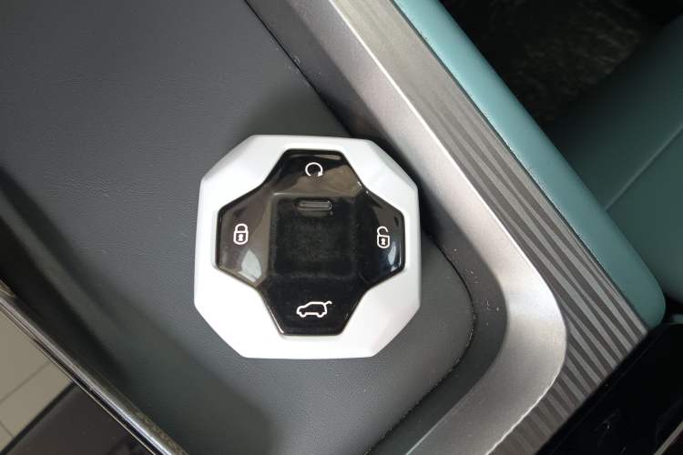 Used JETOUR Freelander 2025 2.0TD Automatic XWD Conqueror
