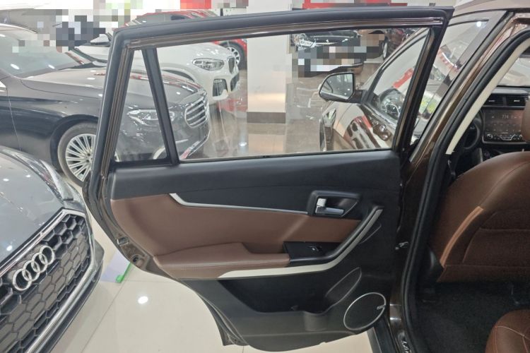 Used Land X5 2016 Plus 1.5T CVT Leading Edition
