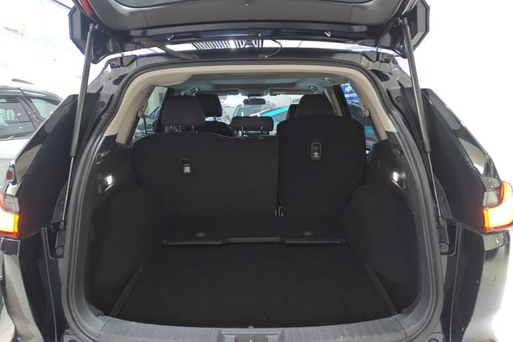 Used Honda Breeze 2023 240TURBO Two-Wheel Drive Elite Edition 5 Seats
