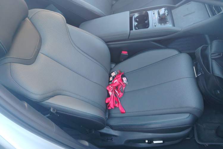 Used BYD Qin L 2025 DM-i Smart Drive 120KM Superior Model