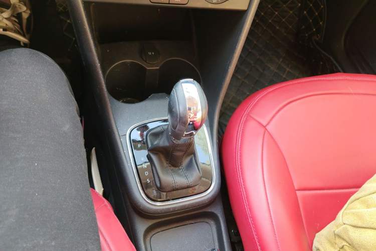 Used Volkswagen Polo 2018 1.5L Automatic Enjoyment Model
