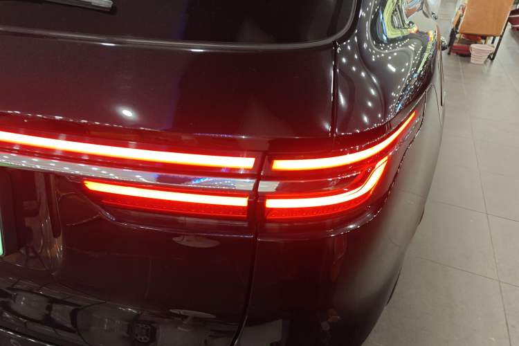 Used Li Auto ONE 2021 Extended-Range 6-Seater Version
