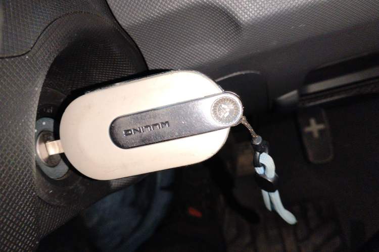 Used Wuling Hongguang MINIEV 2022 Macaron Premium Model – Lithium Iron Phosphate
