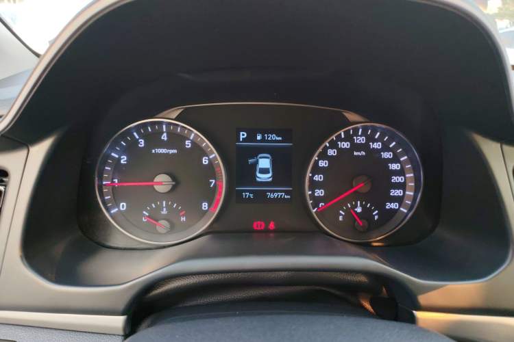 Used Hyundai Elantra 2019 1.5L CVT ZhiXuan – Elite Version
