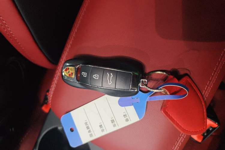 Used Porsche Macan 2024 Macan 2.0T