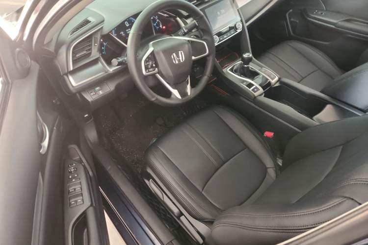 Used Honda Civic 2016 220TURBO Manual Luxury Edition