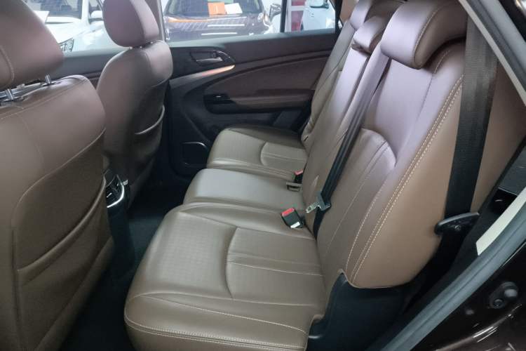 Used BYD S7 2016 2.0T Automatic Prestige Plus