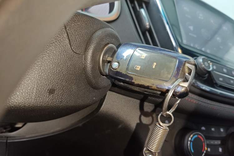 Used Chevrolet Monza 2020 Light Hybrid RS 330T Automatic Comfort Edition
