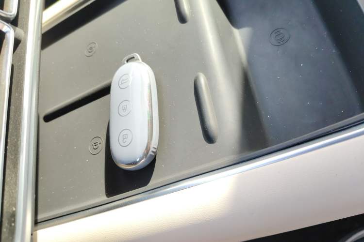 Used Li Auto L7 2023 Pro Model
